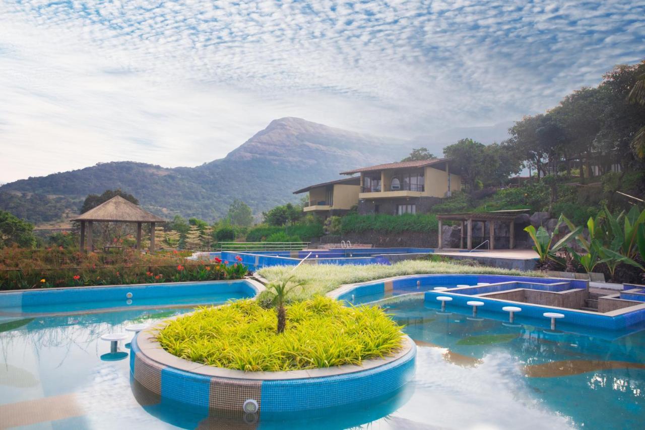 Encore A Boutique Resort Mulshi Esterno foto