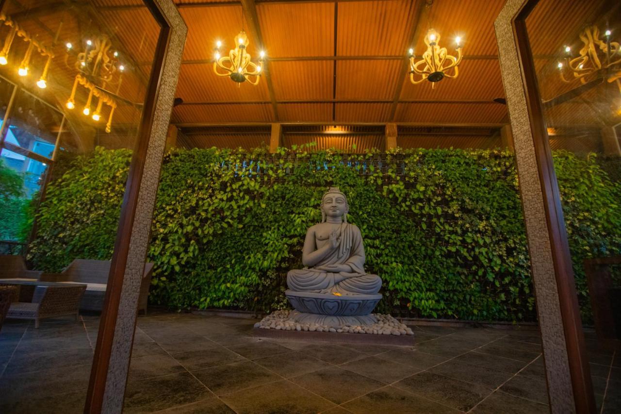 Encore A Boutique Resort Mulshi Esterno foto